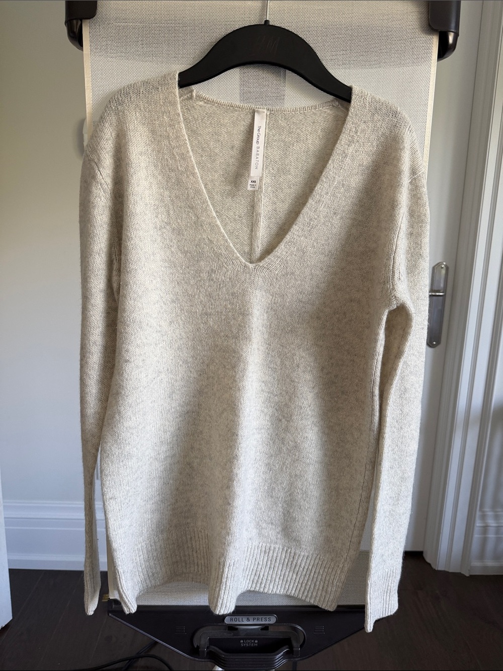 THE GROUP BABATON CASHMERE SWEATER